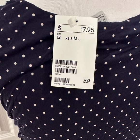 NWT H&M Cowl Neck Sleeveless Blouse - Picture 7 of 12